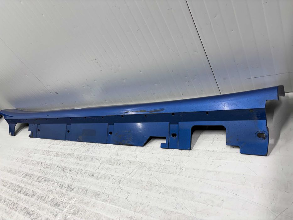 Десен Праг БМВ Ф48 М-Пакет 8067688 8059870 BMW F48 Estoril-Blau Metallic