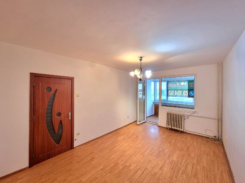 Apartament 2 camere, 57 mp cu balcon închis, Calea Martirilor, lift, termoizolație, 94.499 €