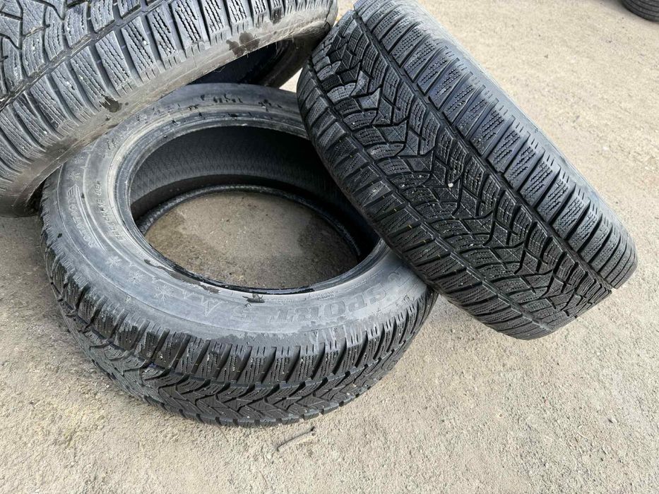 Зимни гуми Dunlop 225/15/16 втора употреба