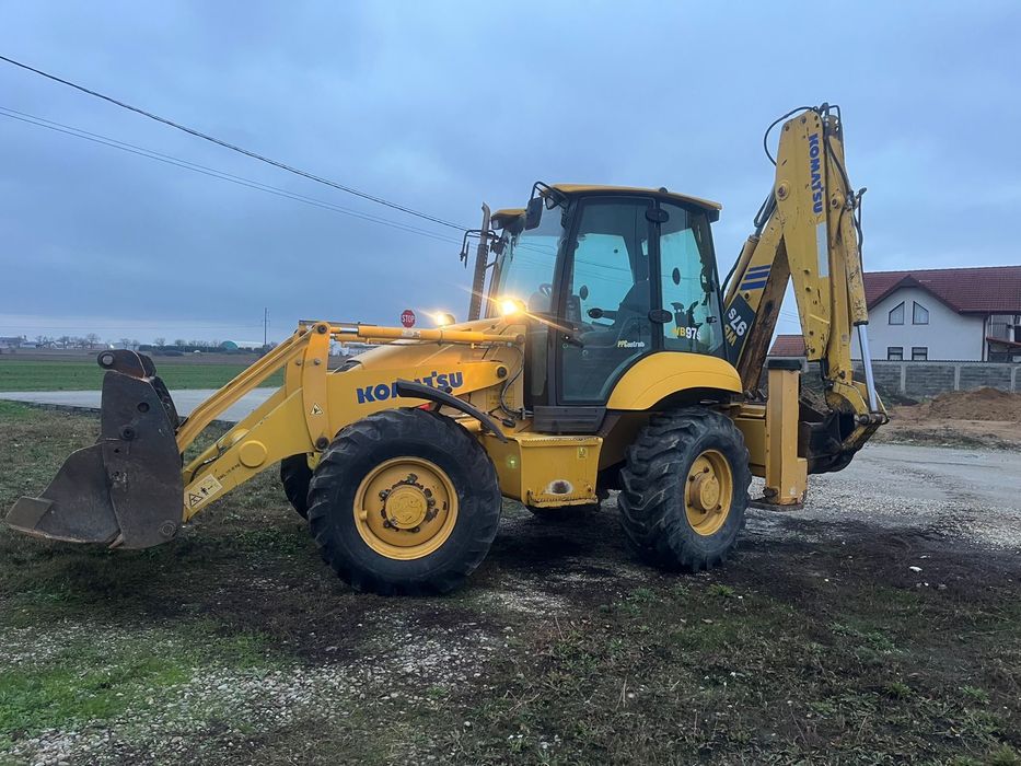 Buldoexcavator komatzu