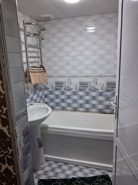 Yangi dom 2 xonali yevro remont faqat oilaga