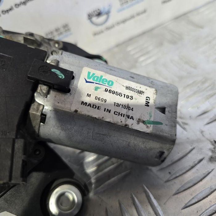 Motoras stergator luneta Chevrolet Trax U200