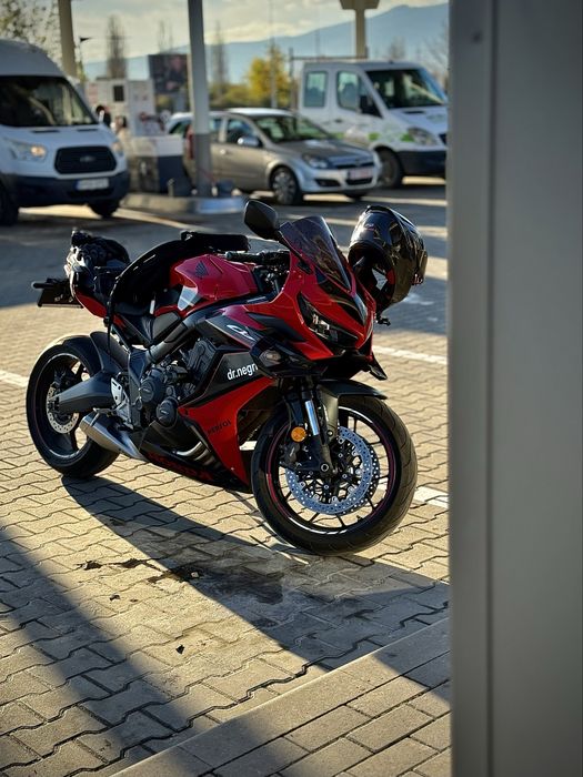 Vand Honda CBR650R, model 2023