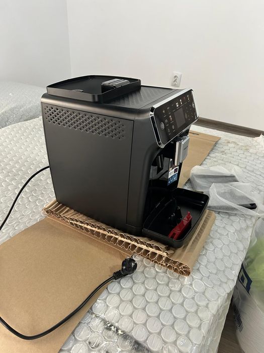 Espressor Philips Seria 5500 Nou