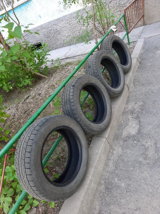 Продам шины бу 185/60/15
