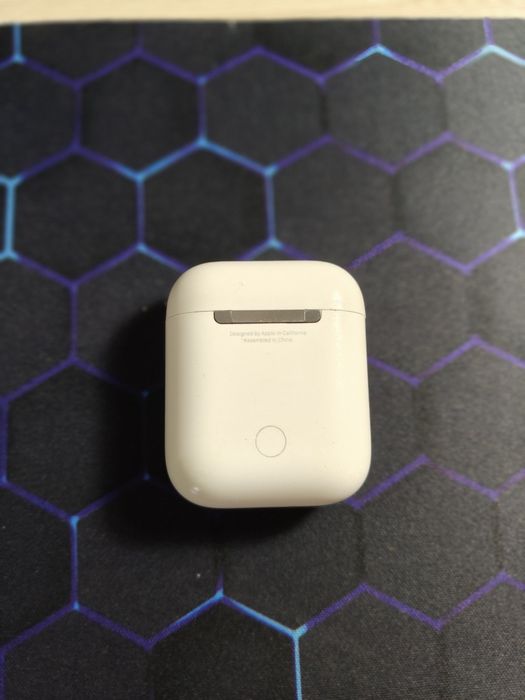 Apple AirPods 1/2 поколение, кейс А1602