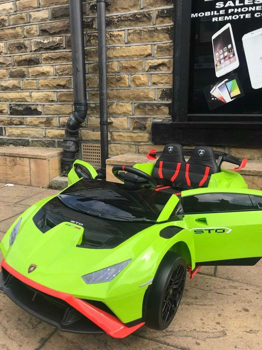 Masinuta electrica pt. copii Lamborghini Huracan STO 12V 2x40W green