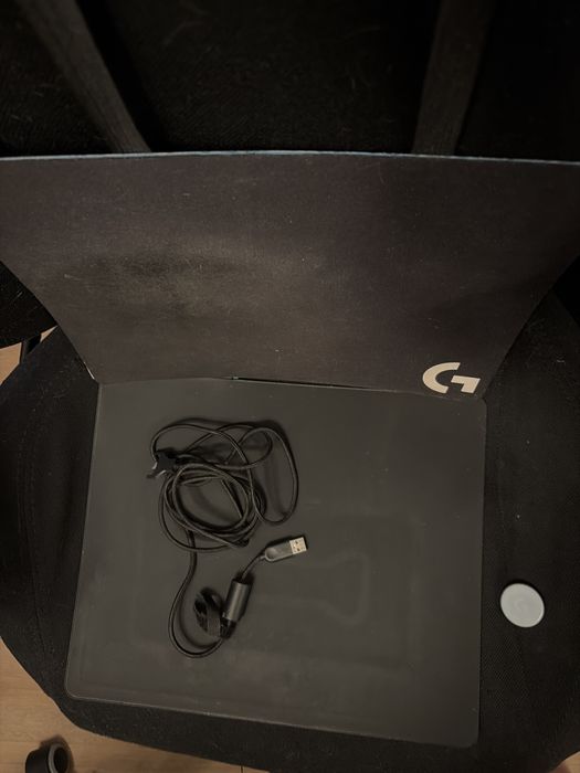 Logitech Pro X Superlight & Mousepad Powerplay 1