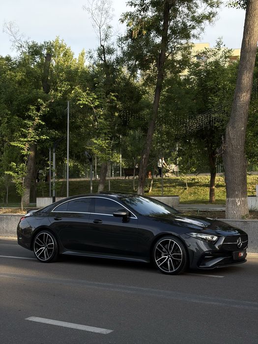 Mercedes-Benz CLS 400 2023 — 3