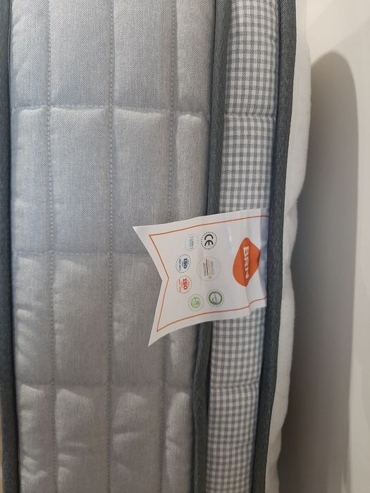 Матрак с размери  180/200 BRN