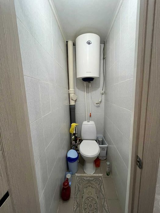 Продается 2 комн кв Назарбаева, 8