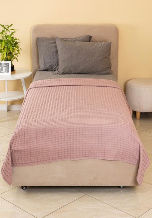 Покрывало Wafl всего 7300