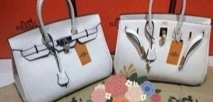 Papuci diverse marimi +geanta, alb imaculat,France, saculet, etichetă