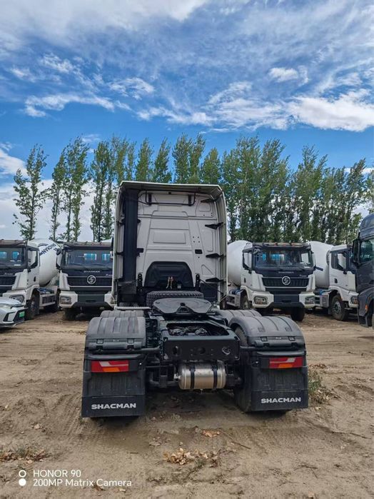 Продаётся седельный тягач Shacman X6000 kredit Lizing bor