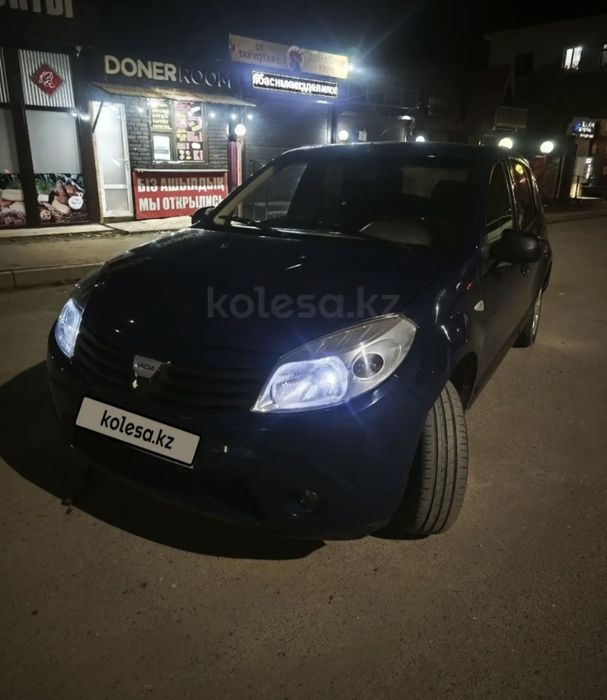 Продам Рено Сандеро 2010 год