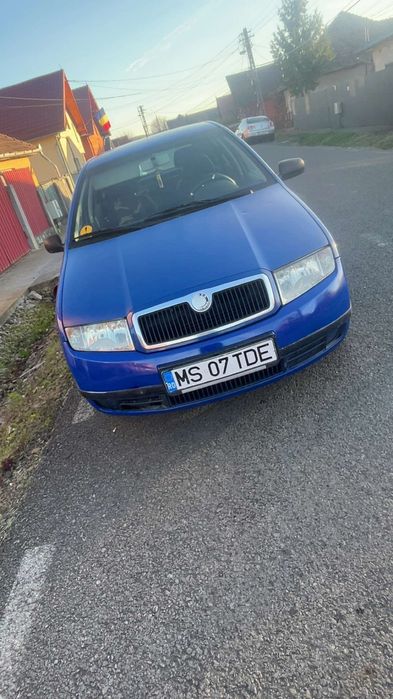 Vând scoda fabia 1.4 mpi an fabricatie 2001 kilometrii 251***