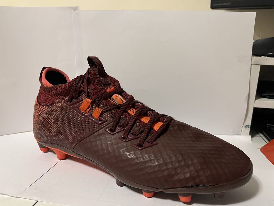 !!Ghete de footbal kipsta marimea 41/42