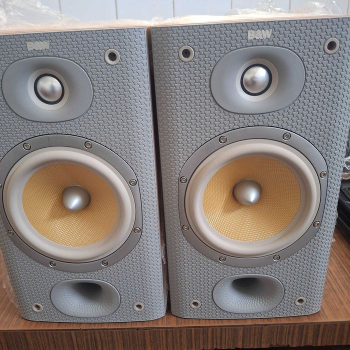 Boxe Hi-Fi Bowers & Wilkins (B&W) DM601 S3 – Made in England