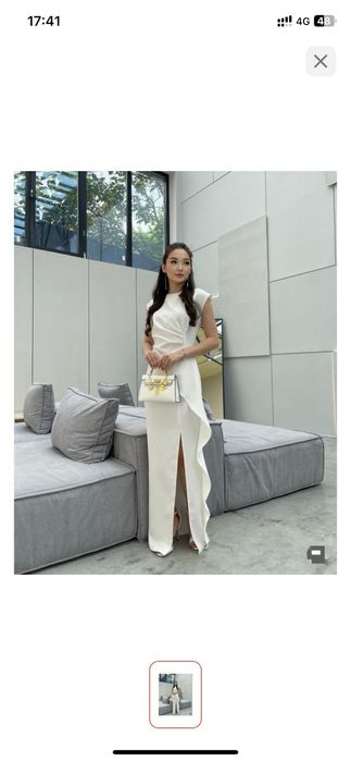 Продается белое платье