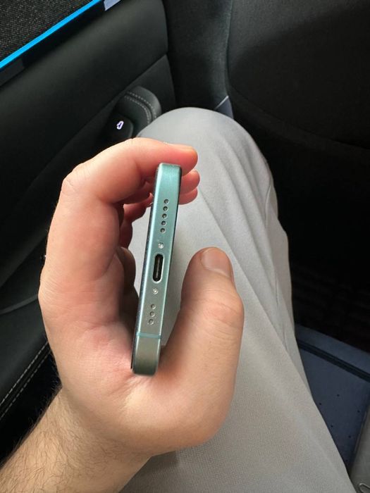 Iphone 16 сотилади