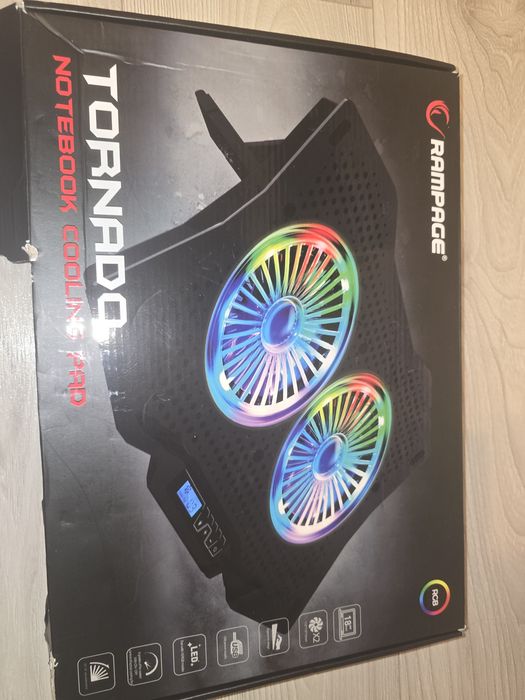 Vand Cooler Laptop Gaming lumini si control display