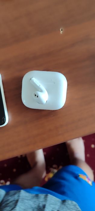 Отдадим аирподсы