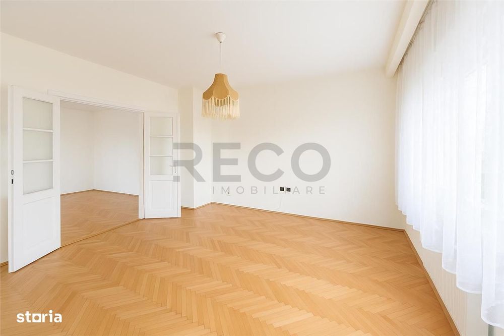 RECO Casa P+E cu 2 apartamente, garaj si curte proprie in Marghita
