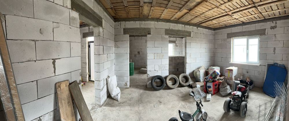 Участок с времянкой