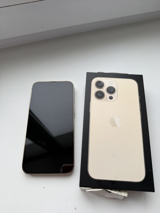 Продам Iphone 13 PRO 128