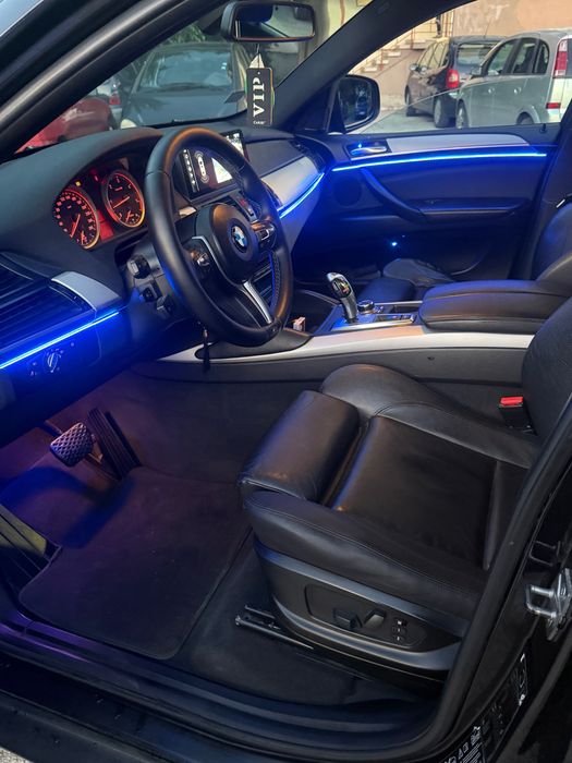 Продавам перфектно поддържан BMW X6 (2011) – 3.0 Дизел! Всичко по автомобила работи отлично!
