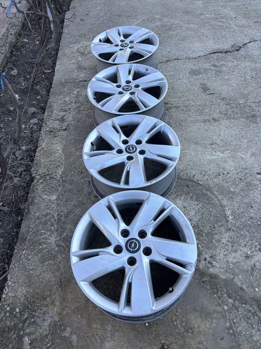 Jante aliaj opel astra j facelift  pe 17 inch an 2019