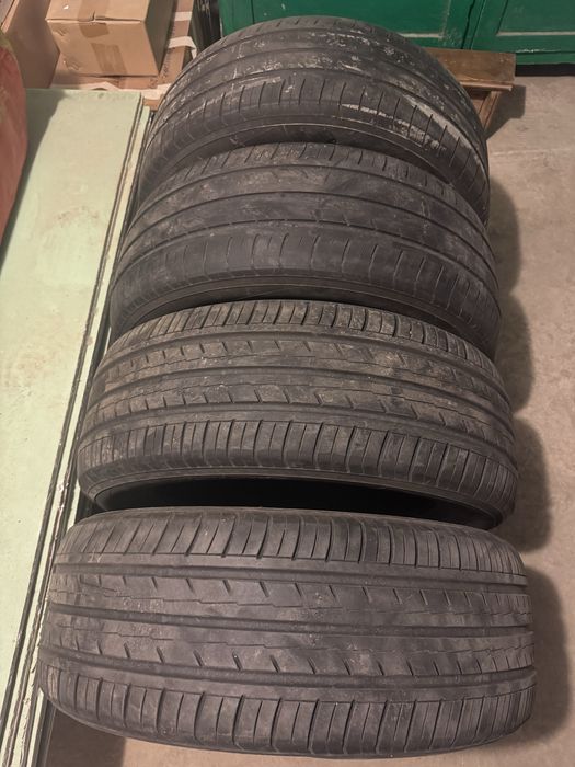 Шины летние YOKOHAMA R17