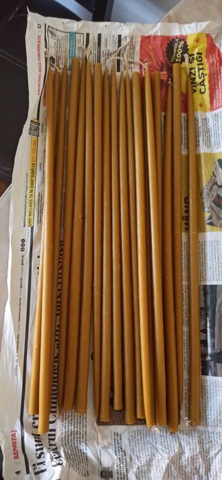 Vând lumânări din ceară naturală de albina