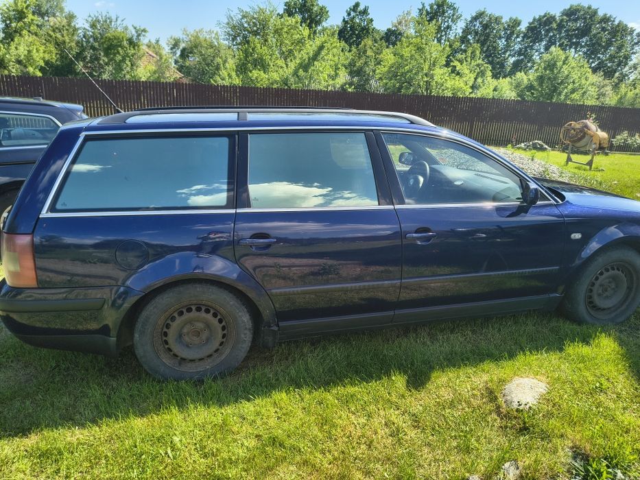 Vând Volkswagen passat