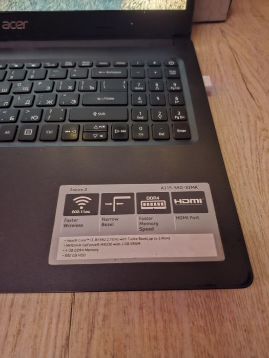 Acer Aspire 3  Core i3-8145  RAM 20GB  180gradus ochilqdiIgravoy nootb