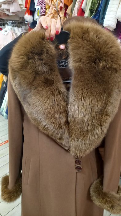 Vand palton dama elegant,lung,nou,maro,lana/cașmir,cu blana naturala