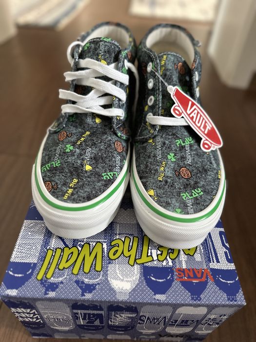 Vând bascheți VANS