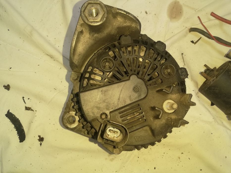 Части за БМВ Е60 3.0d 218hp