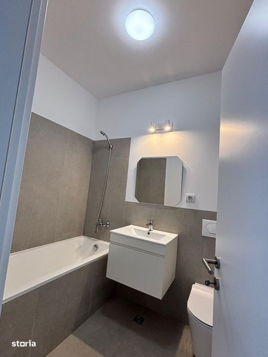 Silk District – Apartament 2 camere nemobilat, parcare inclusă, ideal