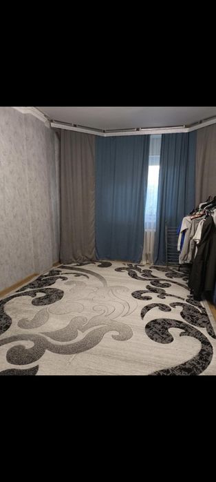 Продам ковер в отличном состоянии