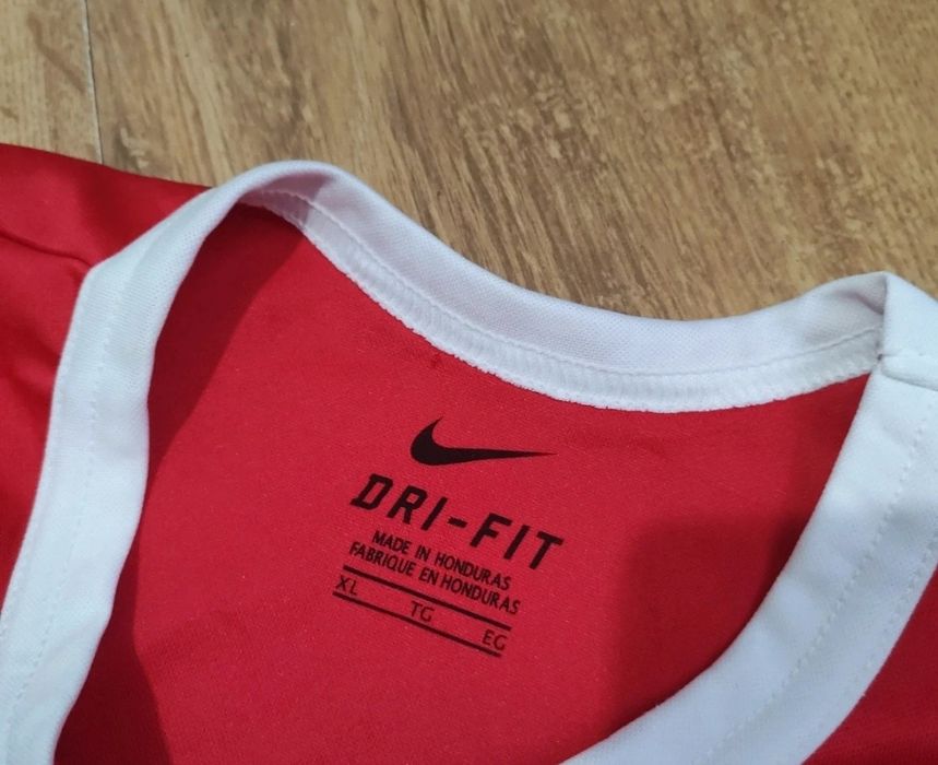 Tricou Nike mărimea XL
