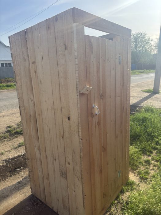 Продам наружный туалет