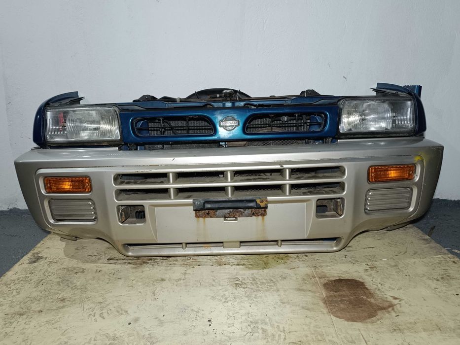 Ноускат Nissan Mistral Terrano 2 R20 Ниссан Мистрал Террано Р20 морда