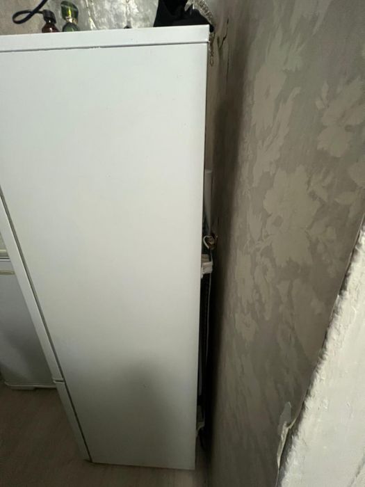 Продаются холодильник не работает