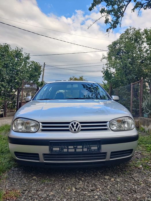 VOLKSWAGEN Golf 2003 — imagine 5