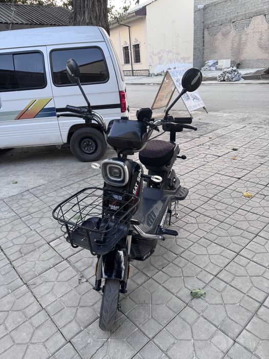 Skuter moped skuter