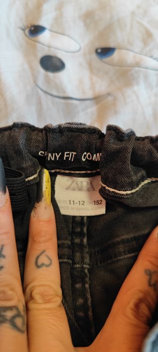 Lot pantaloni băieți 12 ani  ( Calvin Klein, DKNY, Zara)