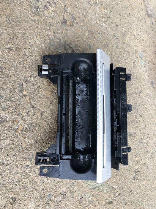 Пепелник за audi a4 b7