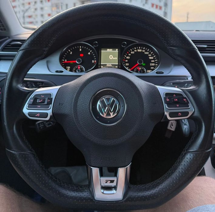 Volkswagen Passat Volkswagen Passat CC R-Line 2.0 TDI 170CP DSG 4Motion ACC DCC