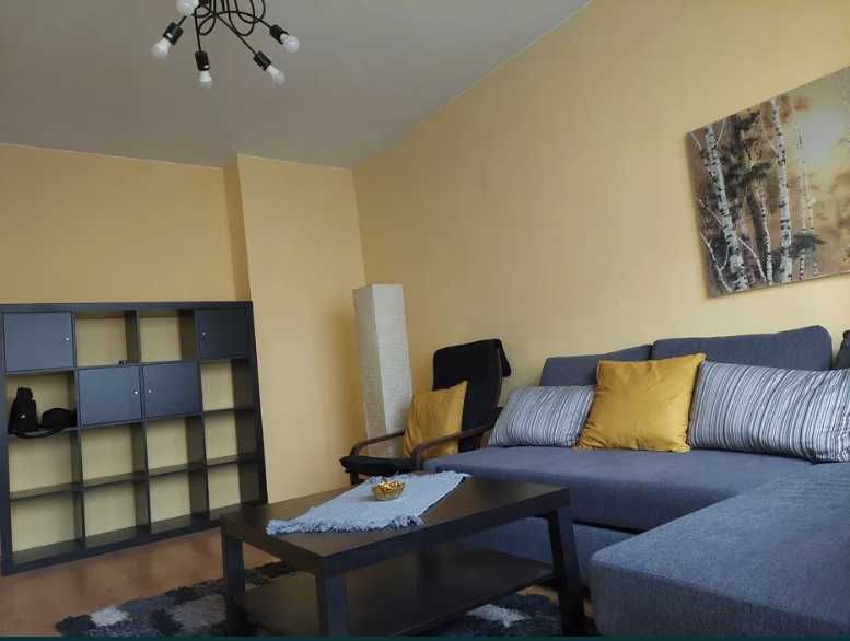 Дава се под наем Двустаен апартамент в София, Младост 3 - 71 кв.м за 450 € - Снимка #1